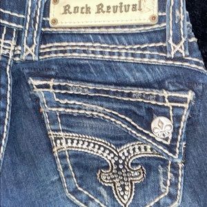 Used Johanna Crop/Capri 23 Rock Revivals